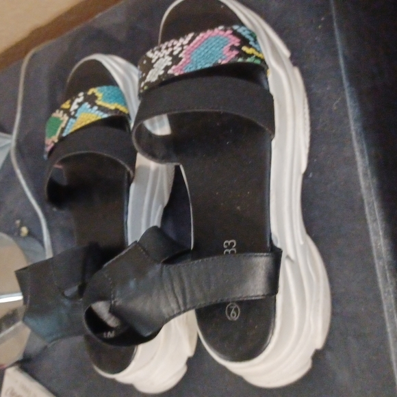 Shoes - Picture 2 of 2